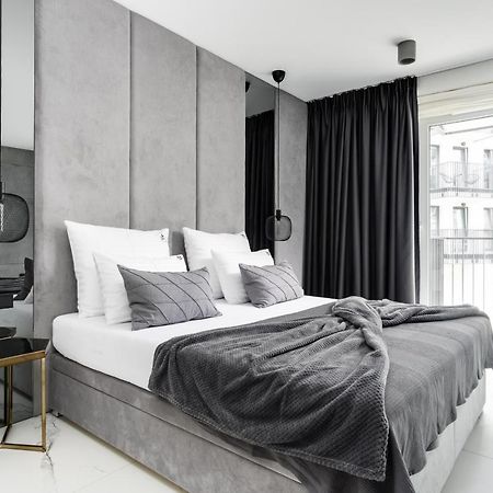 El Apartments - Aries Poznan Ngoại thất bức ảnh