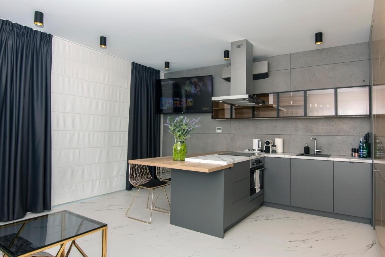 El Apartments - Aries Poznan Ngoại thất bức ảnh